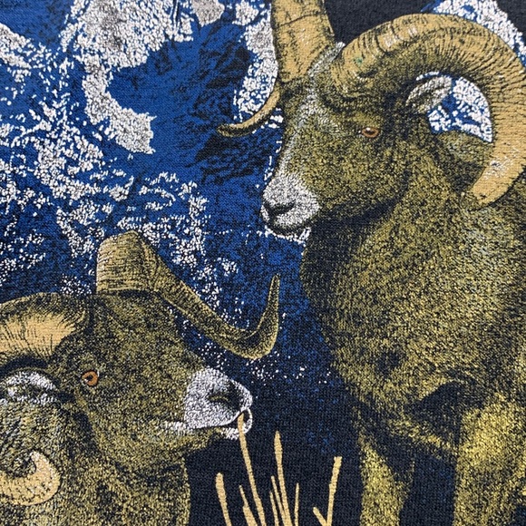 Vintage Big horn sheep rams mountains black graphic T shirt 80s small 34-36 - Picture 7 of 8